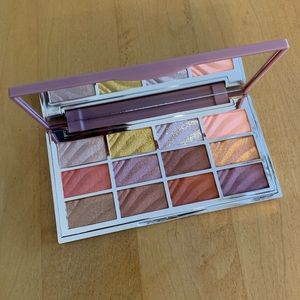 Ciaté London The Velvet Palette Eyeshadow